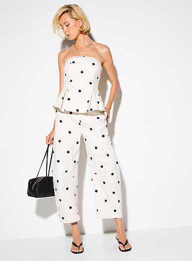 Le pantalon ballon serg&eacute; &agrave; pois
