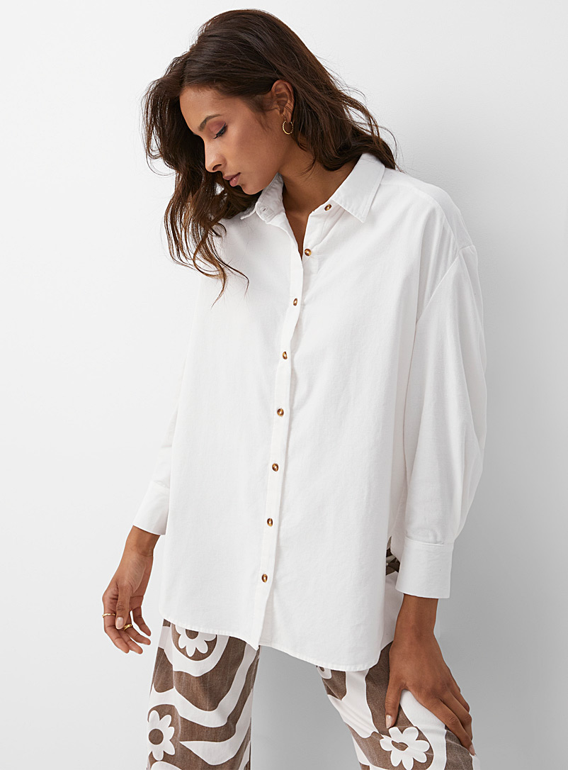 Icône: La chemise surdimensionnée fin velours côtelé Blanc pour femme