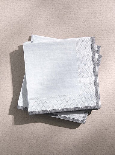 Simons Maison Navy/Midnight Blue Plain paper napkins 16.5 x 16.5&nbsp;cm. Pack of 25.