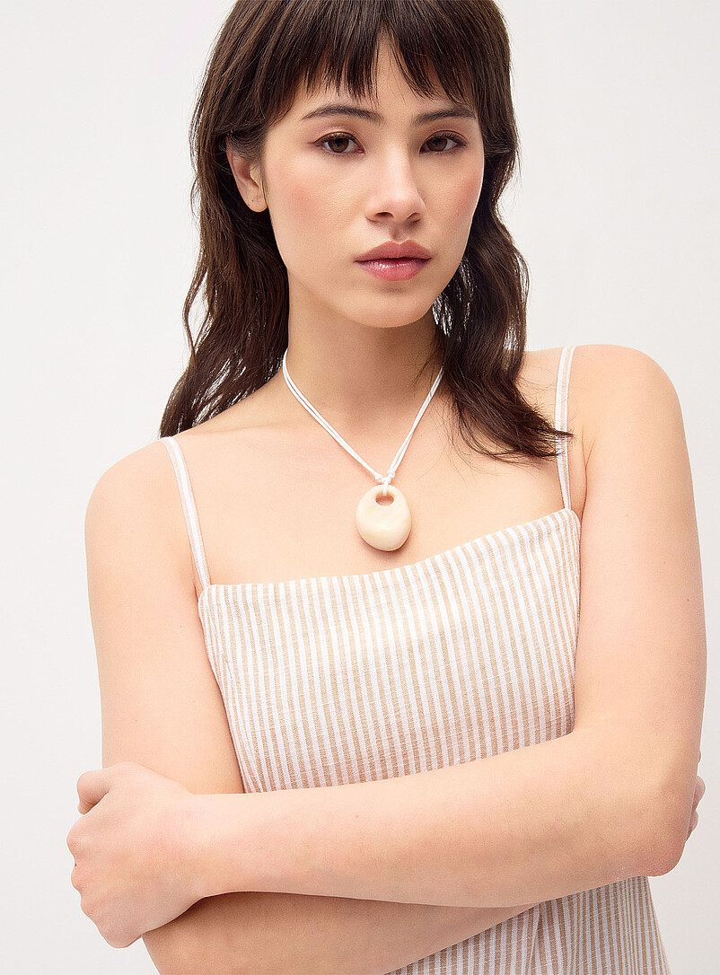 Twik: La robe dos &agrave; nouer motifs Ivoire - Beige cr&egrave;me pour femme