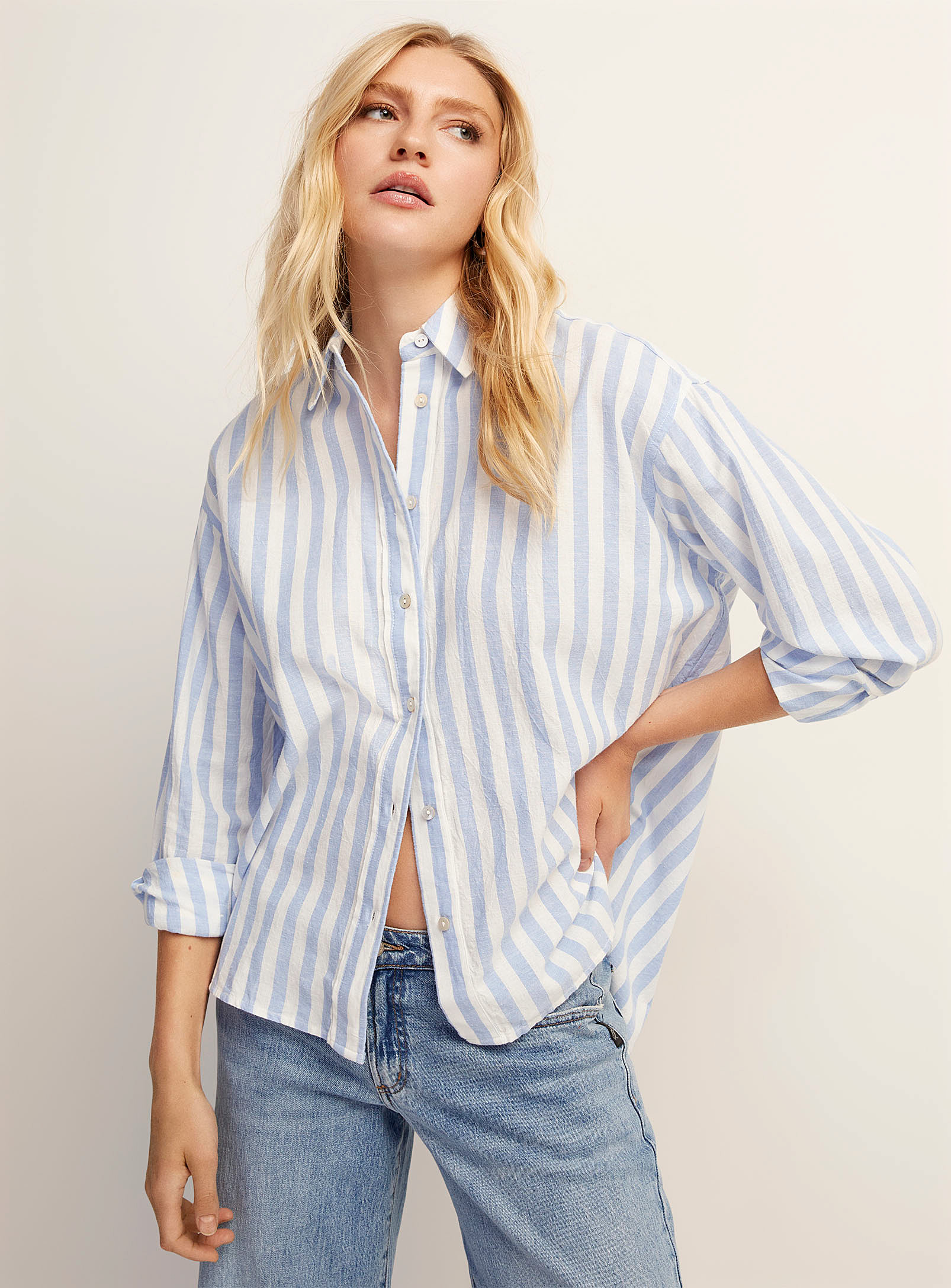 Icone Touch Of Linen Oversized Shirt In Patterned Blue