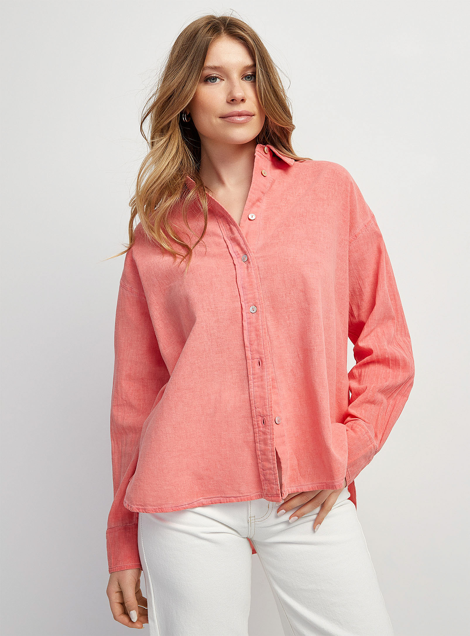 Icone Touch Of Linen Oversized Shirt In Pink