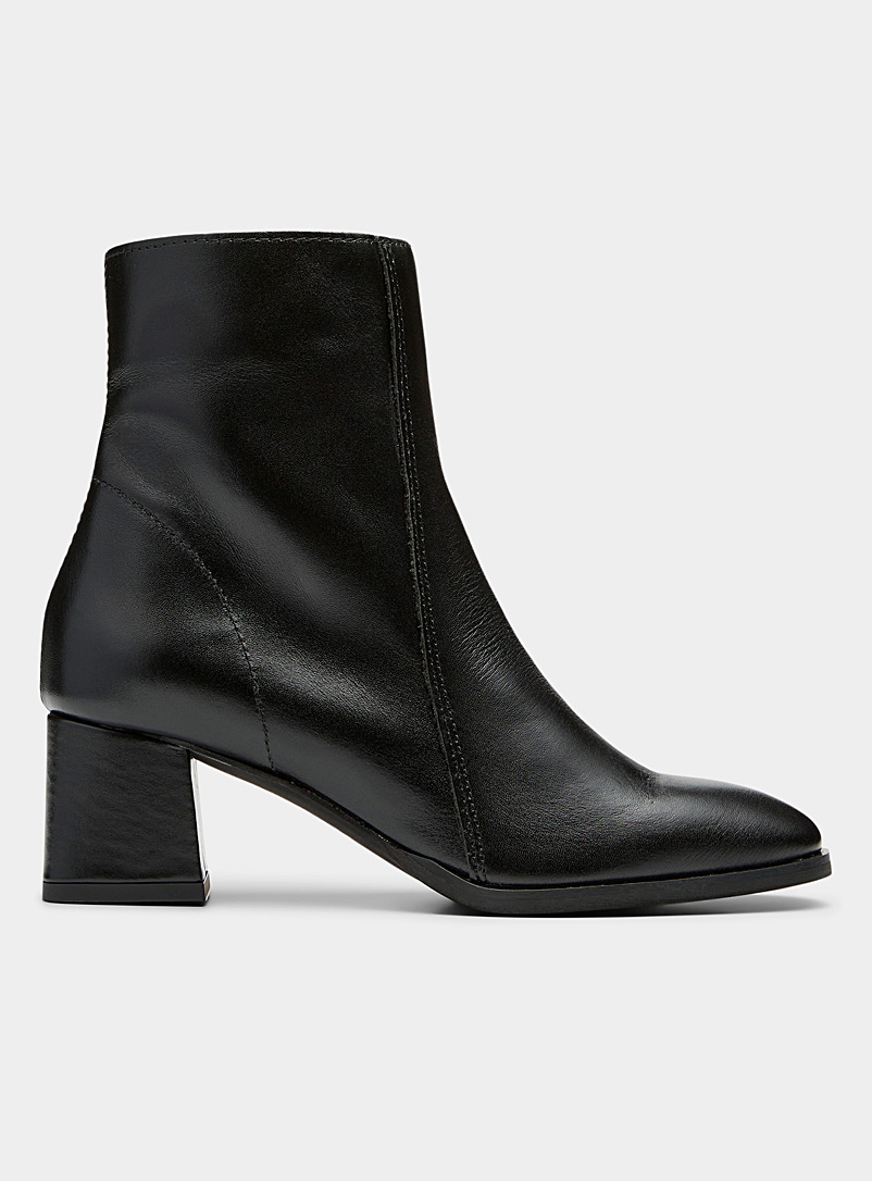 Simons Black Topstitching-accent block-heel boots for women