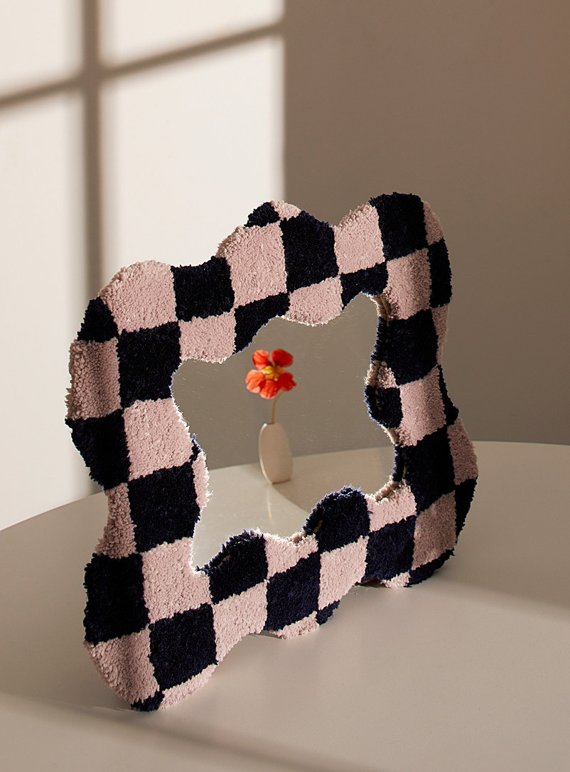 Going steady goods Pink Checkered tufted mirror 44 x 38 cm