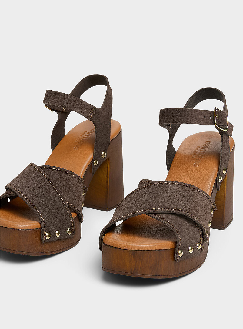 Simons: La sandale sabot su&egrave;de crois&eacute; <b>Collection exclusive d'Italie</b> Femme Chocolat - Espresso pour femme