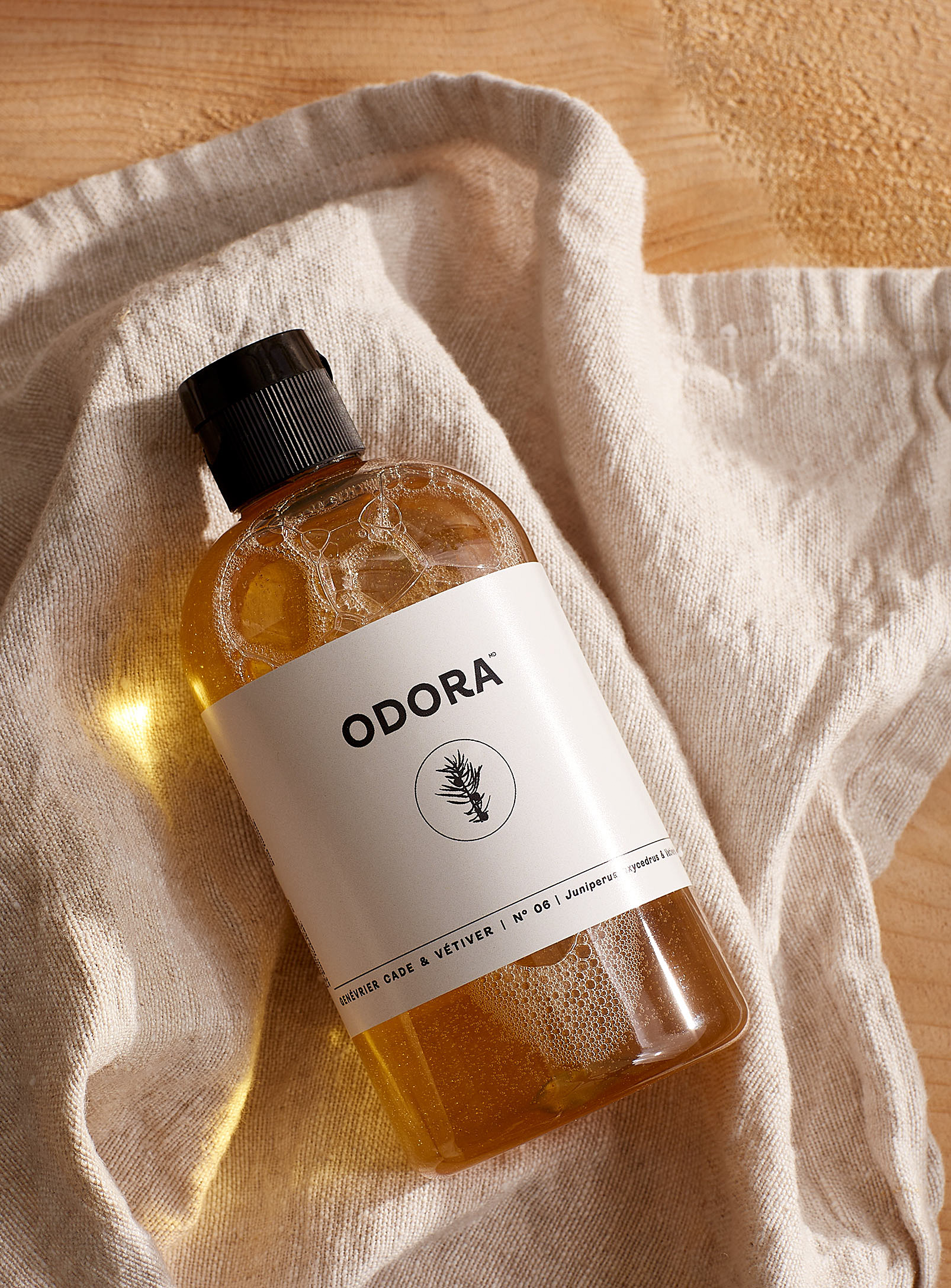Odora - Souvenir des bois home fragrance
