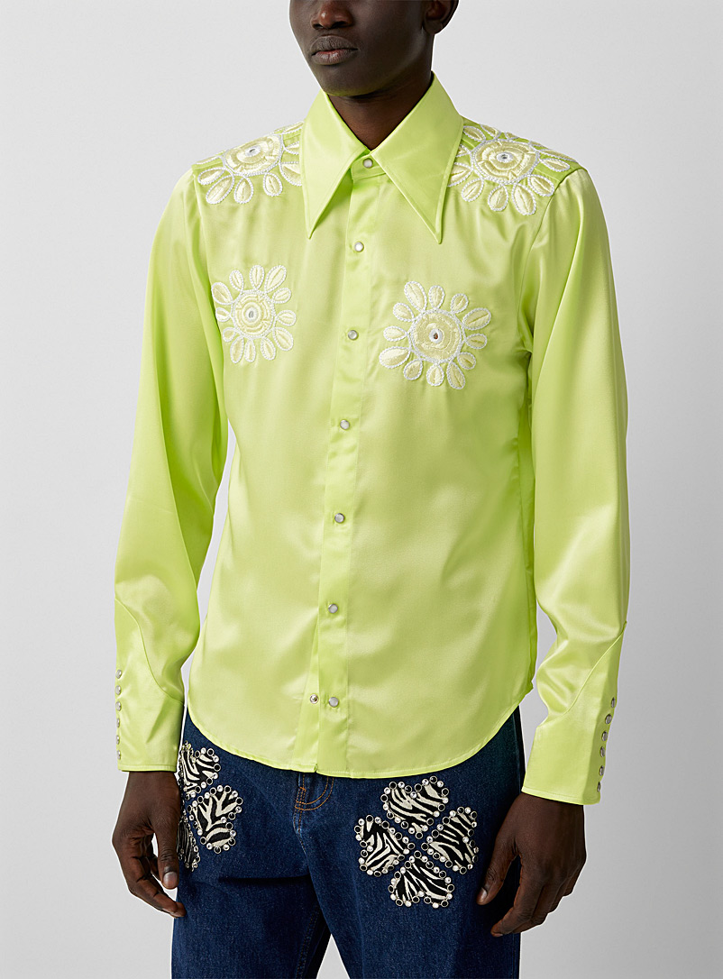 Bluemarble: La chemise western fleurs brodées Kaki chartreuse pour homme