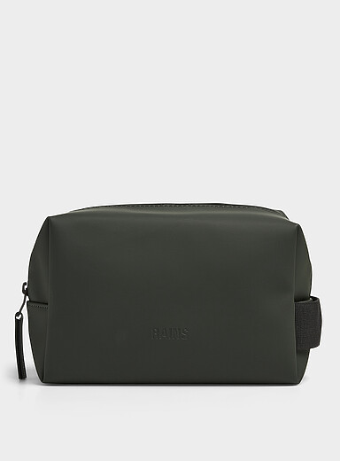 Waterproof travel case