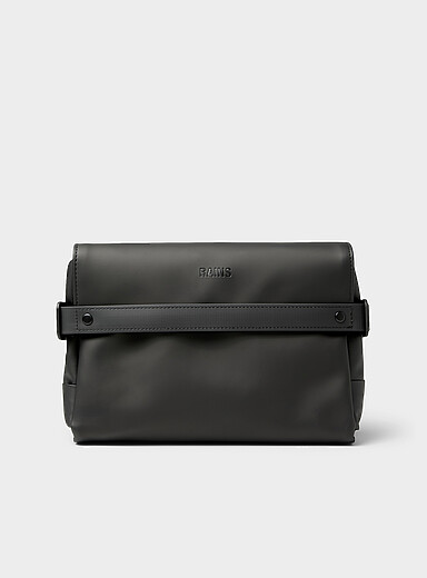 La trousse de voyage d&eacute;pliante