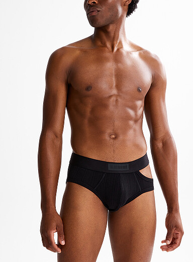 Louis Gabriel Nouchi Black Asymmetrical opening ribbed briefs for men