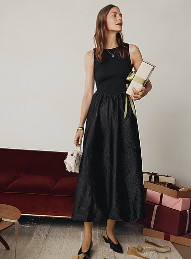 Robe Noire Satinée Taille 10 – Style Pencil Dress, Marque Primark