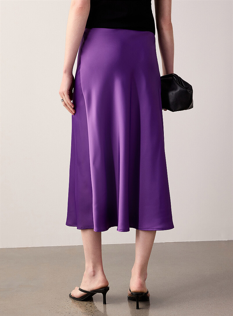Sleek satiny skirt product image 3