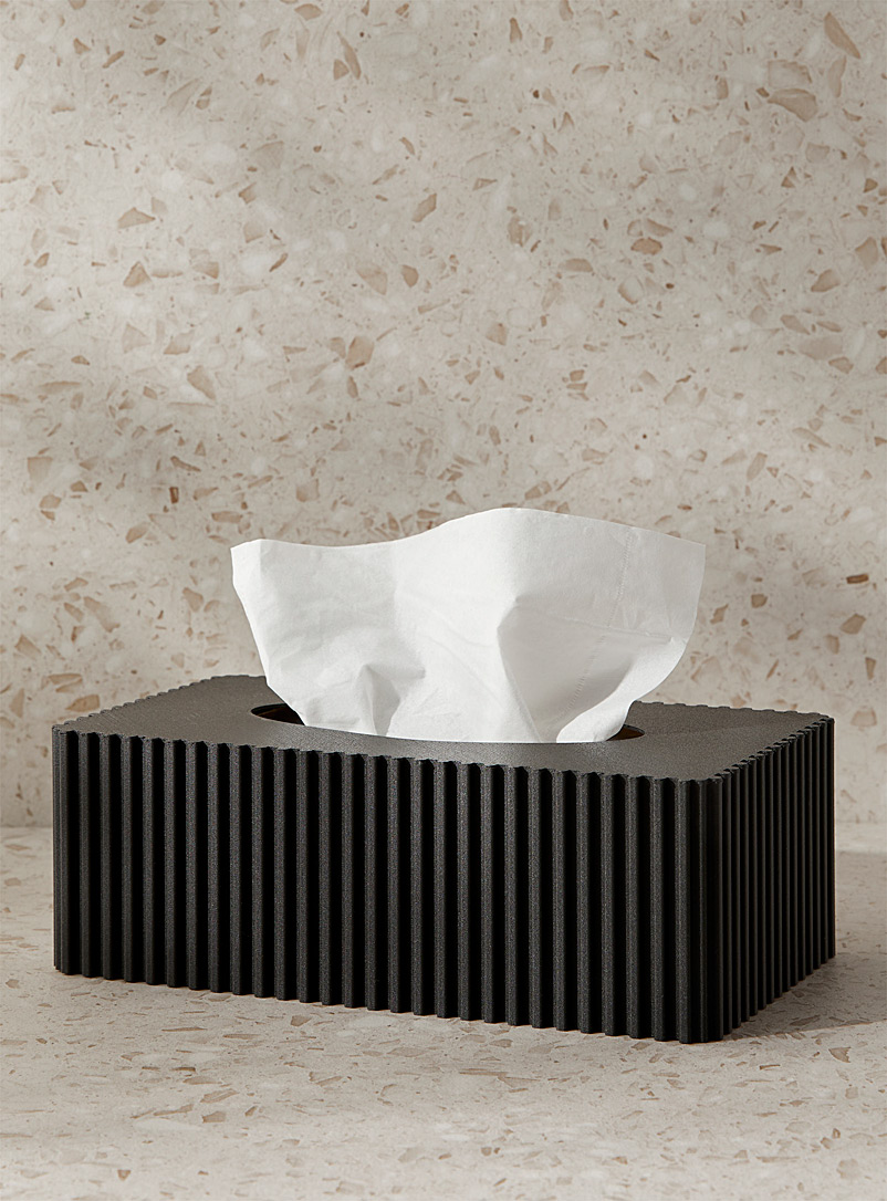 Simons Shipping Box Bathroom Accessories & Accessory Sets | Simons