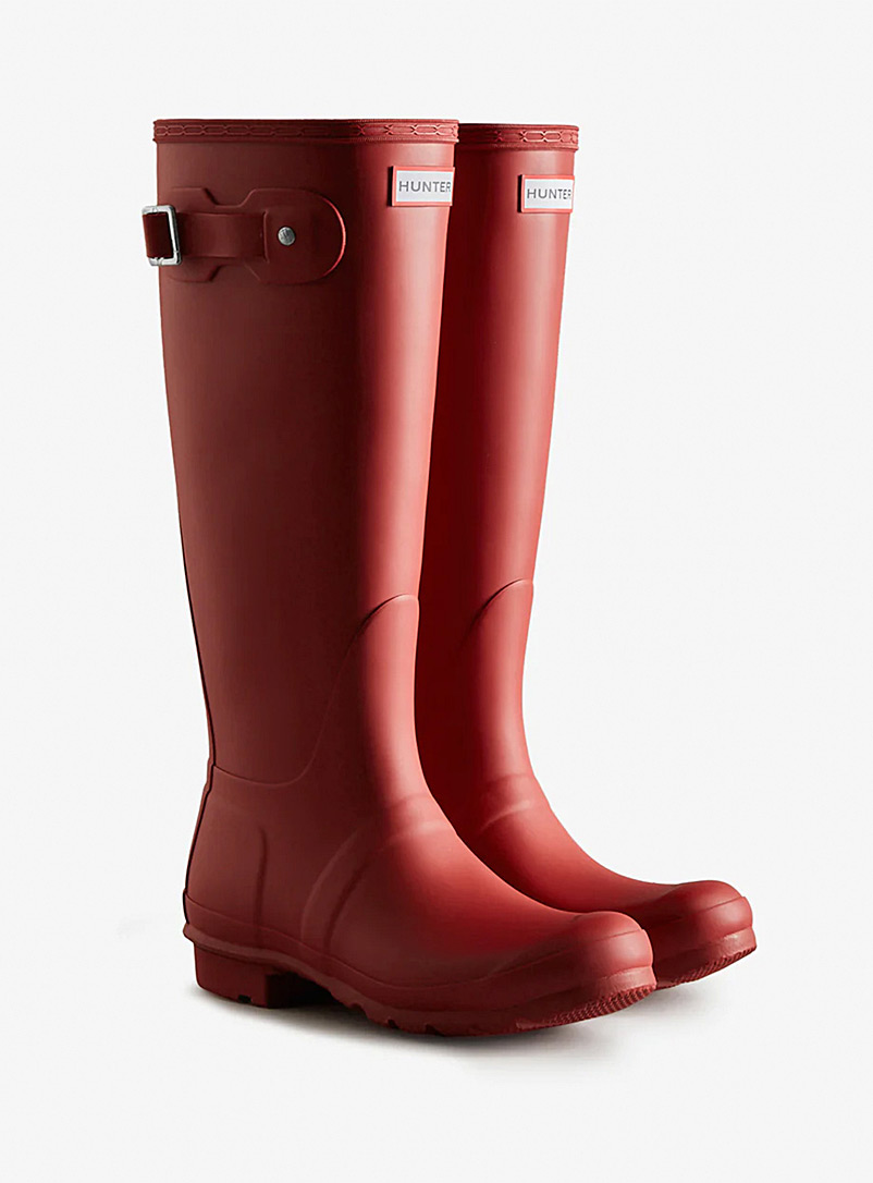 Hunter Raspberry/Cherry Red Original tall rain boot Women for error
