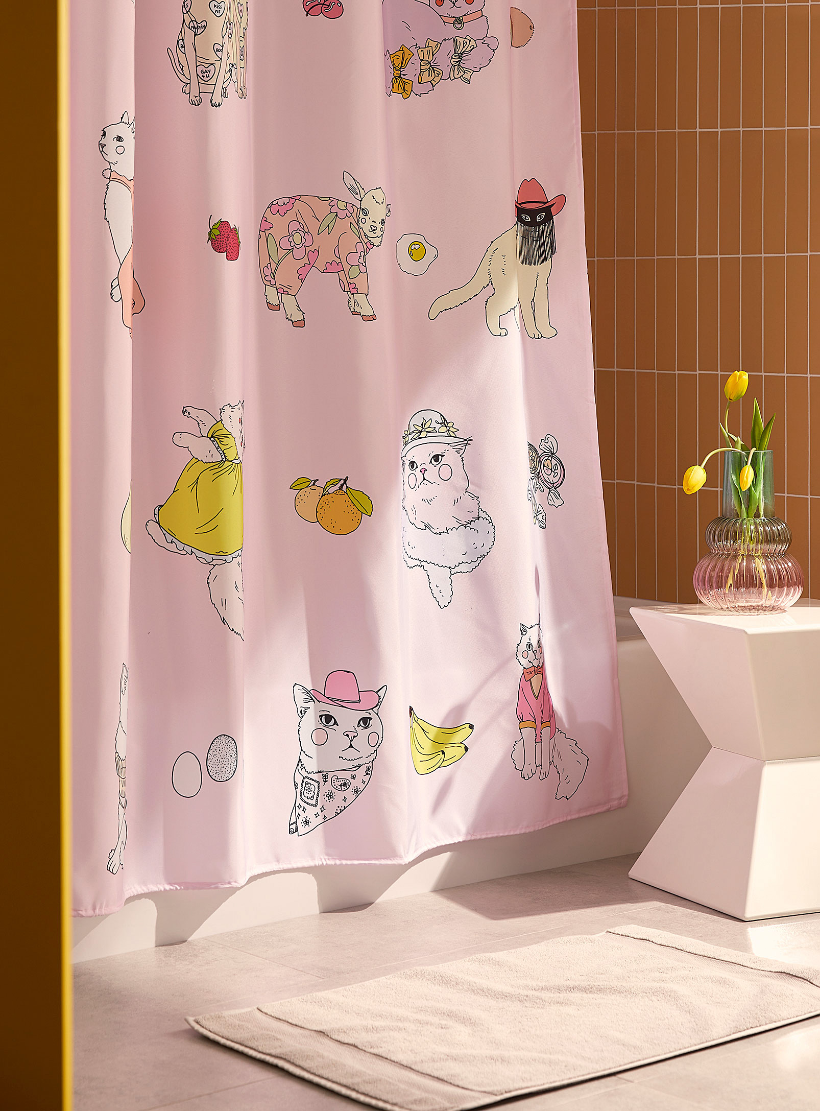 Costume de bain - Cats in clothes shower curtain In collaboration with artist Lovestruck Prints