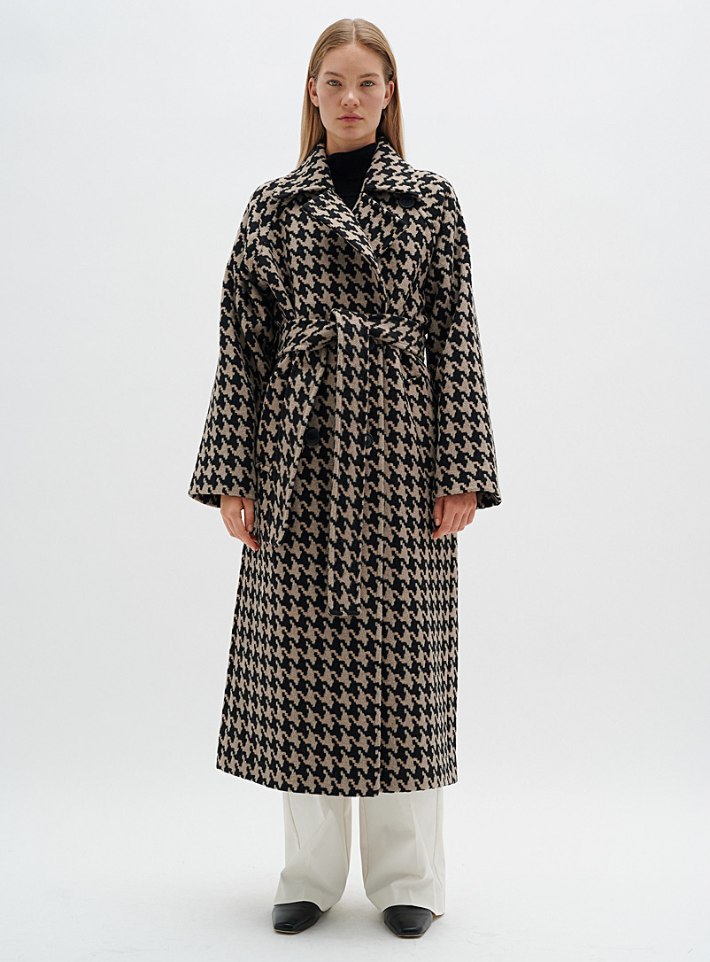 InWear: Le manteau pied-de-coq ceinturé Ianna Noir assorti pour 