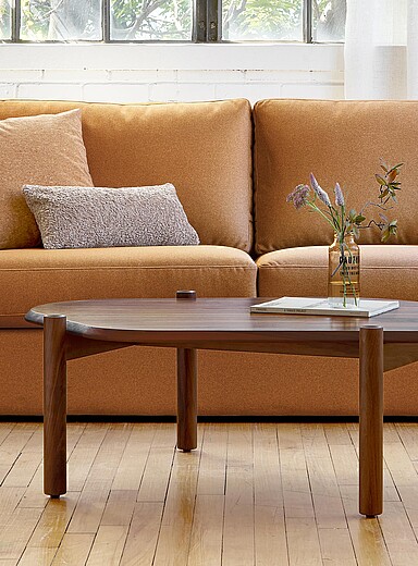 La table basse Monarch noyer naturel