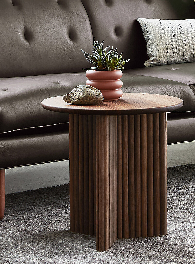 Round walnut grooved side table product image (primary)