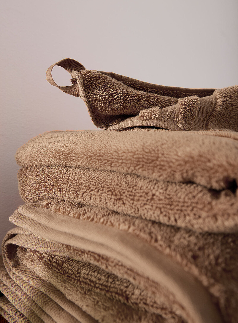 Simons Maison Off White Luxurious organic cotton towels Absorbent, highly soft and plus