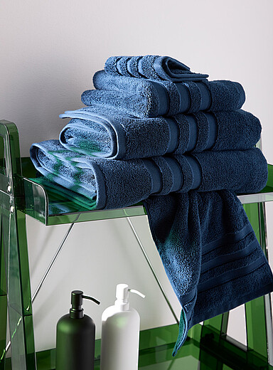 Luxurious organic cotton towels Absorbent, highly soft and plus