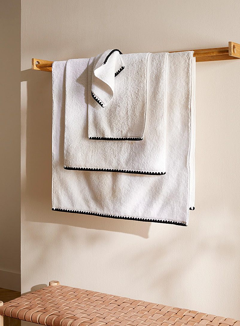 Simons Maison Black and White Scalloped trim organic cotton towels