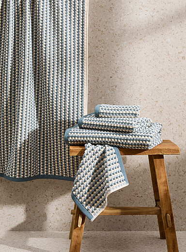 Simons Maison: Les serviettes texture popcorn coton bio Vert &agrave; motifs