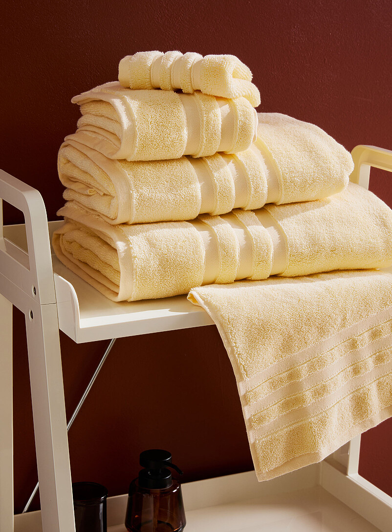 Luxurious Organic Cotton Towels Absorbent, Highly Soft And Plus