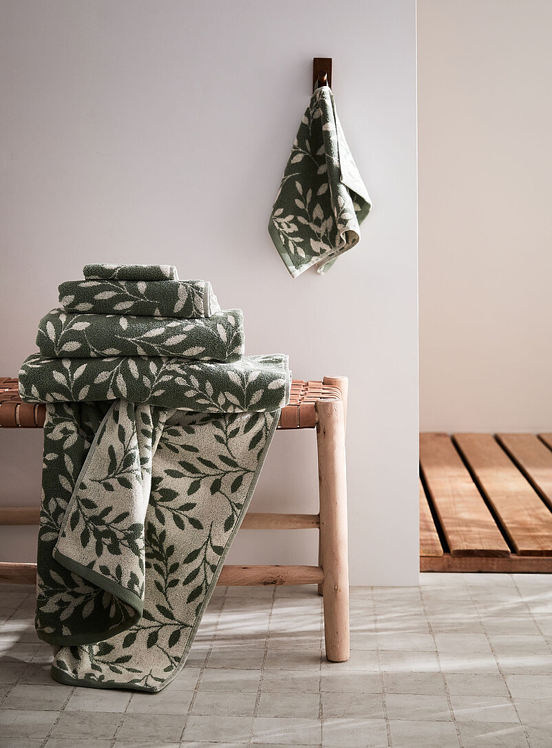 Contrasting Leaves Organic Cotton Reversible Towels