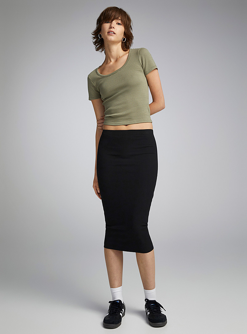 Twik Black Thinly ribbed fitted skirt for women