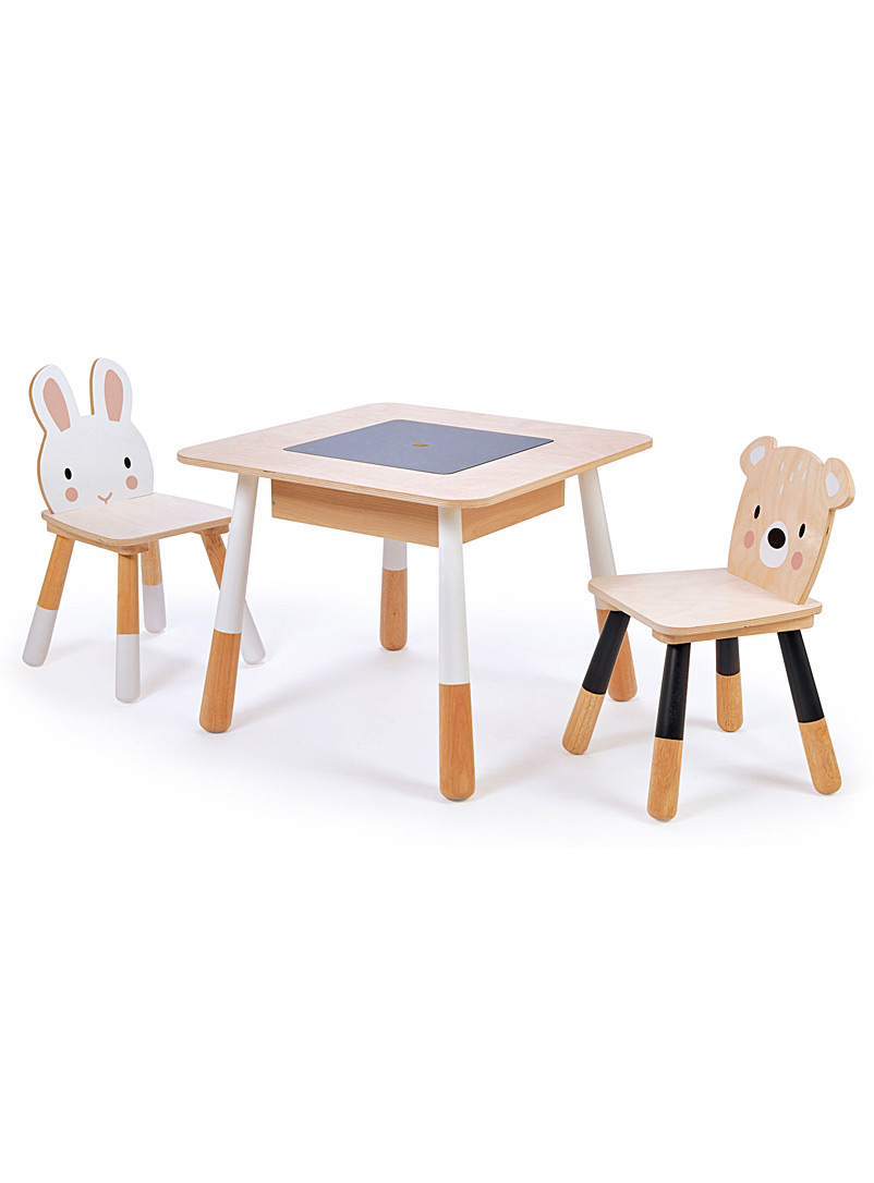 Tender Leaf Toys: La table et les chaises animaux Ensemble de 3 pièces Assorti