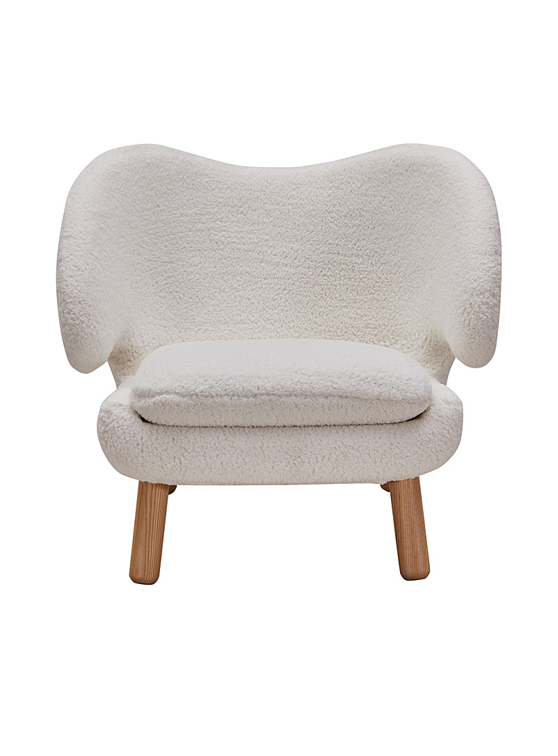Simons Maison Assorted cream white Sherpa fleece rounded lounge chair