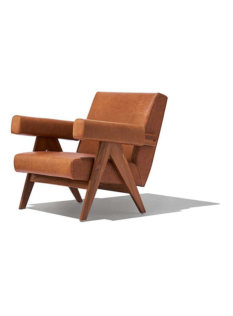 Simons Maison: Le fauteuil structuré cuir et frêne Tan