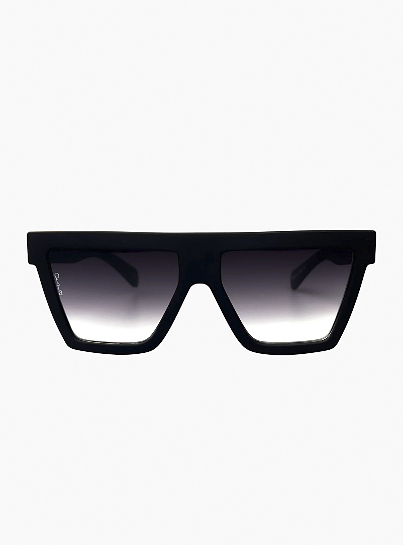 Otra: Les lunettes de soleil carrées Rae Noir pour homme