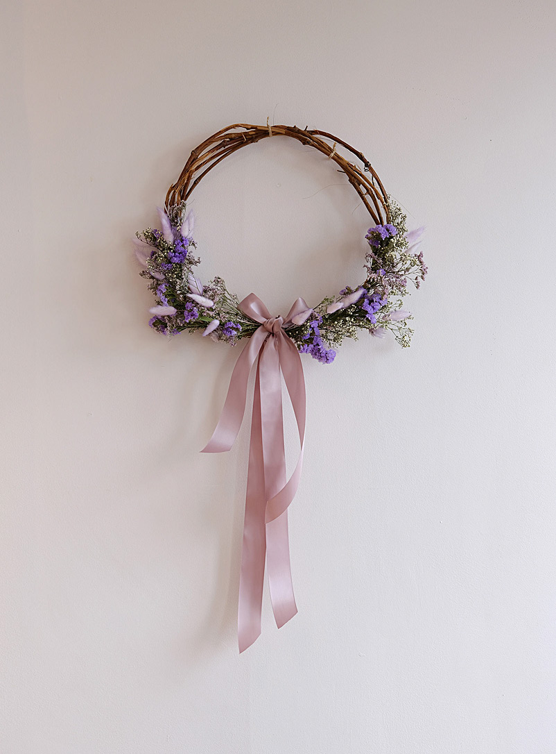 Bonsoir Fleurs Crimson Lilac tones wreath