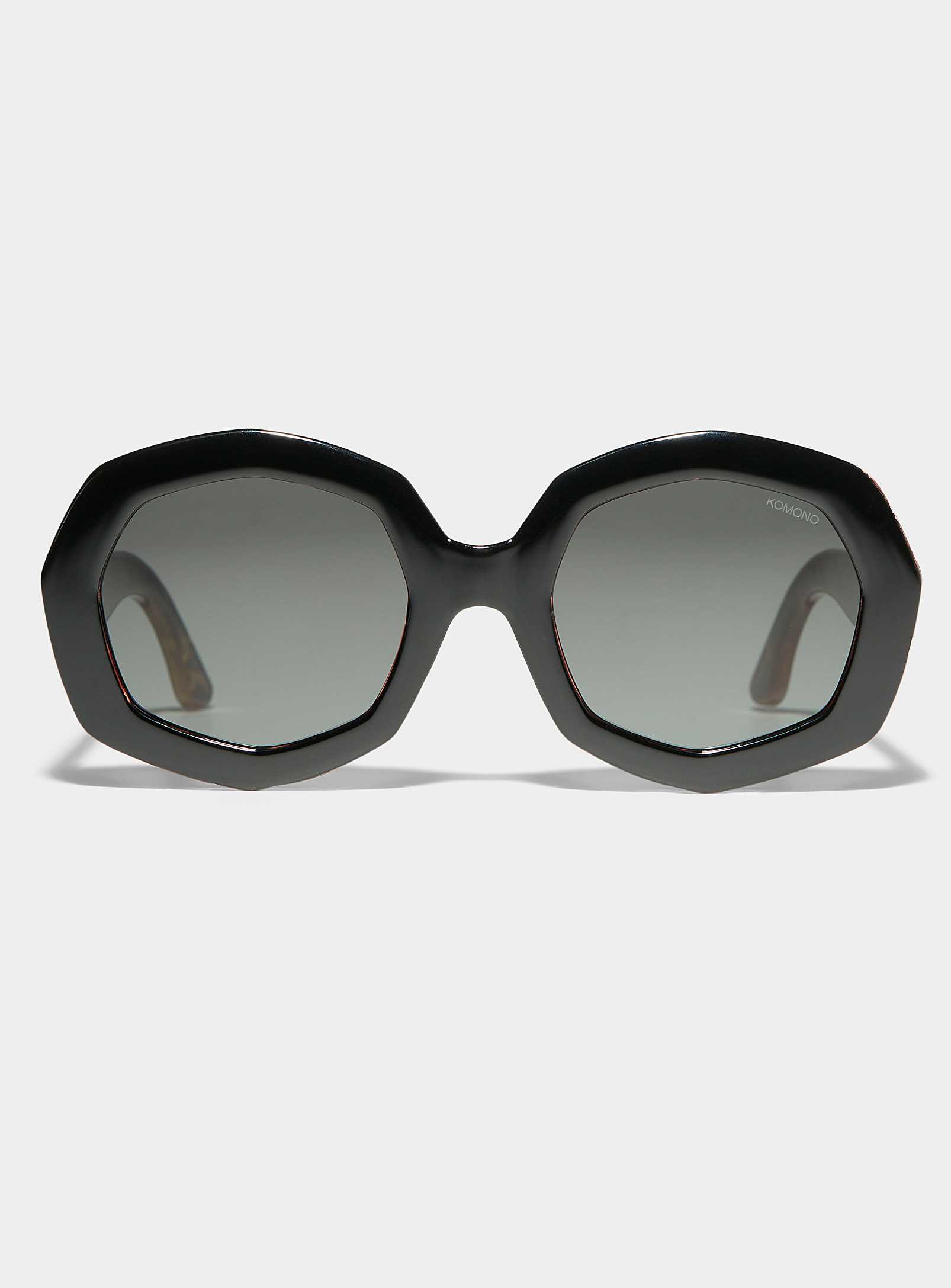 Komono Amy Geo Round Sunglasses In Black