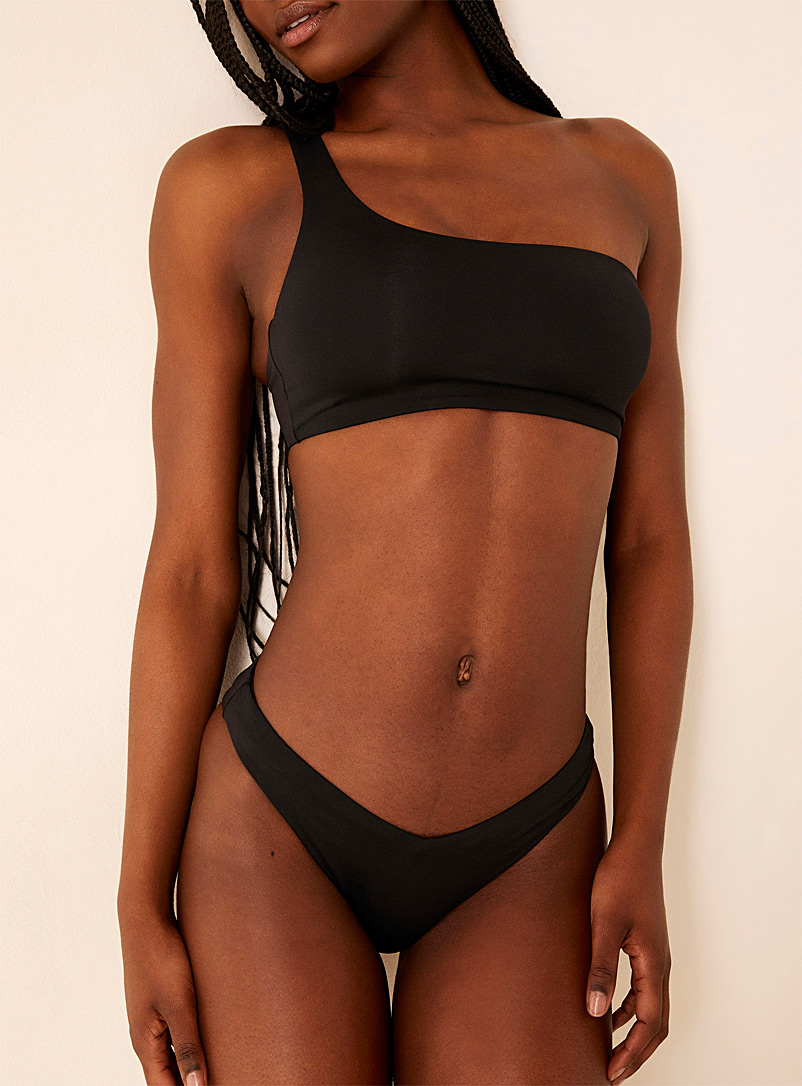 Au Naturel Black Black V-shaped slim bikini bottom for women