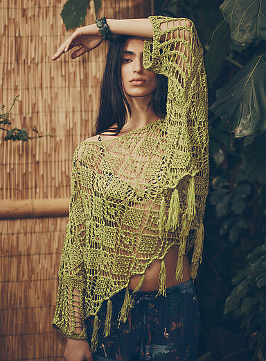 Le poncho crochet&eacute; &agrave; franges