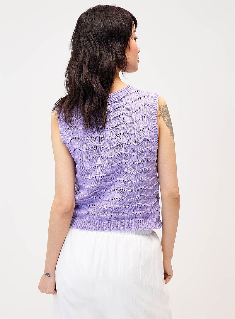 Twik Copper brown  Wavy ribbing sweater vest for women