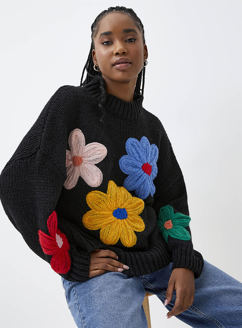 Large colourful flowers sweater | Twik | Stripes & Patterns | Simons