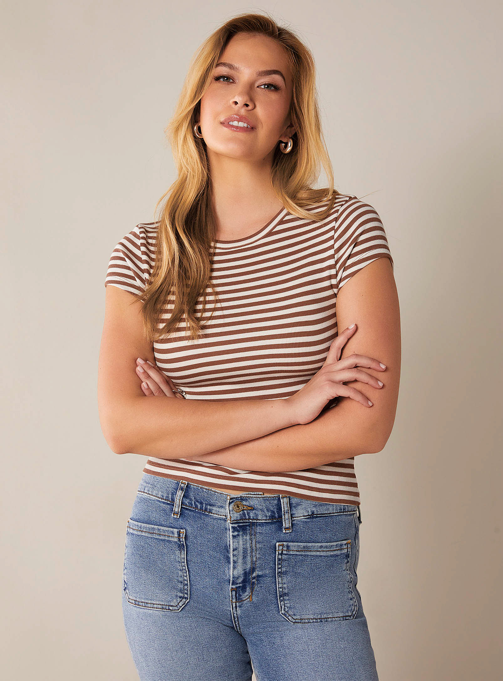 Splendid Contrasting Stripes Cropped T-shirt In Patterned Brown