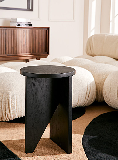 Grace oak wood side table