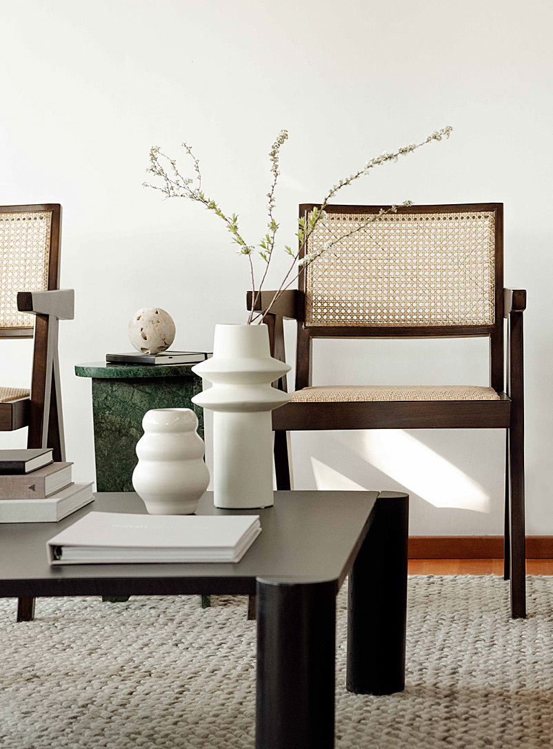 Moe's Home Collection: Les chaises accent rotin Takashi Ensemble de 2 Chocolat - Espresso