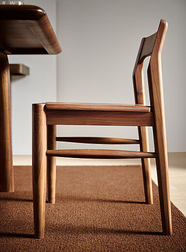 Owing walnut minimalist chairs Set of 2