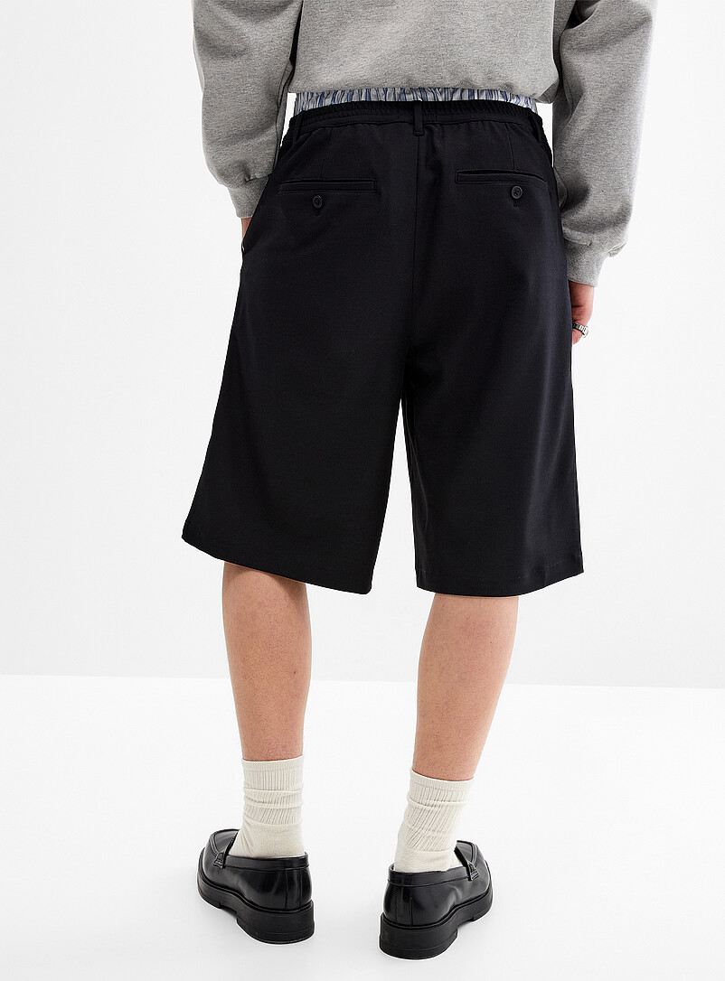 Djab: Le bermuda &agrave; plis twill souple <b>Coupe ample</b> Charbon pour homme