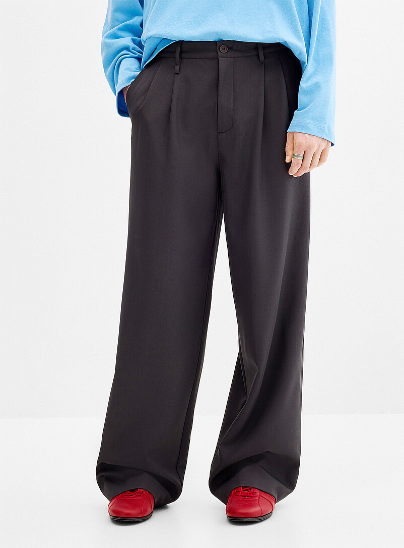 Soft twill wide pant Dalston fit - Wide & pleated | Djab | | Simons Soft twill wide pant Dalston fit - Wide & pleated | Djab | | Simons