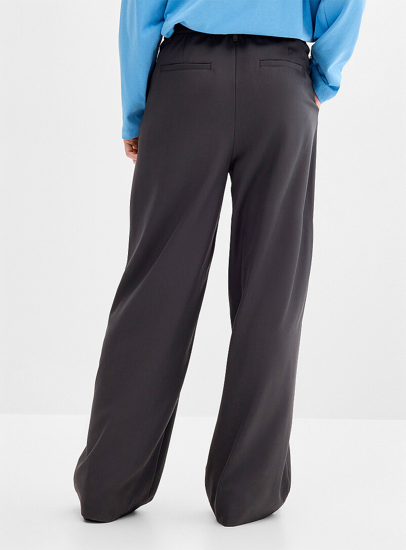 Soft twill wide pant Dalston fit - Wide & pleated | Djab | | Simons
