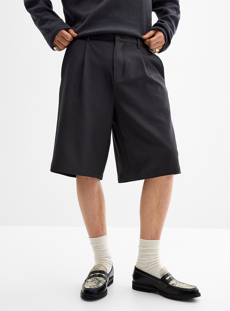 Pleated soft twill Bermudas Loose fit product image 2
