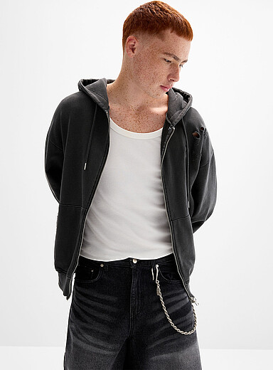 Distressed zipped hoodie <b>Oversized fit</b> <b>Imported from Seoul</b>