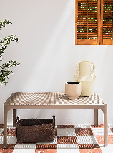 La table pour l'ext&eacute;rieur Net