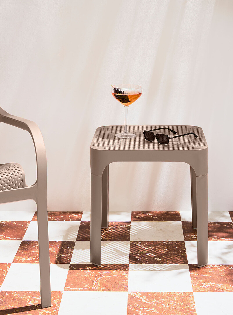 Net Outdoor Side Table